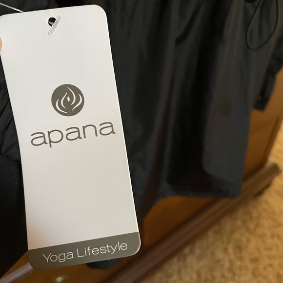 NWT • APANA Brand • Black Women's Hooded Jacket w Thumb Holes • Activewear - Picture 13 of 16